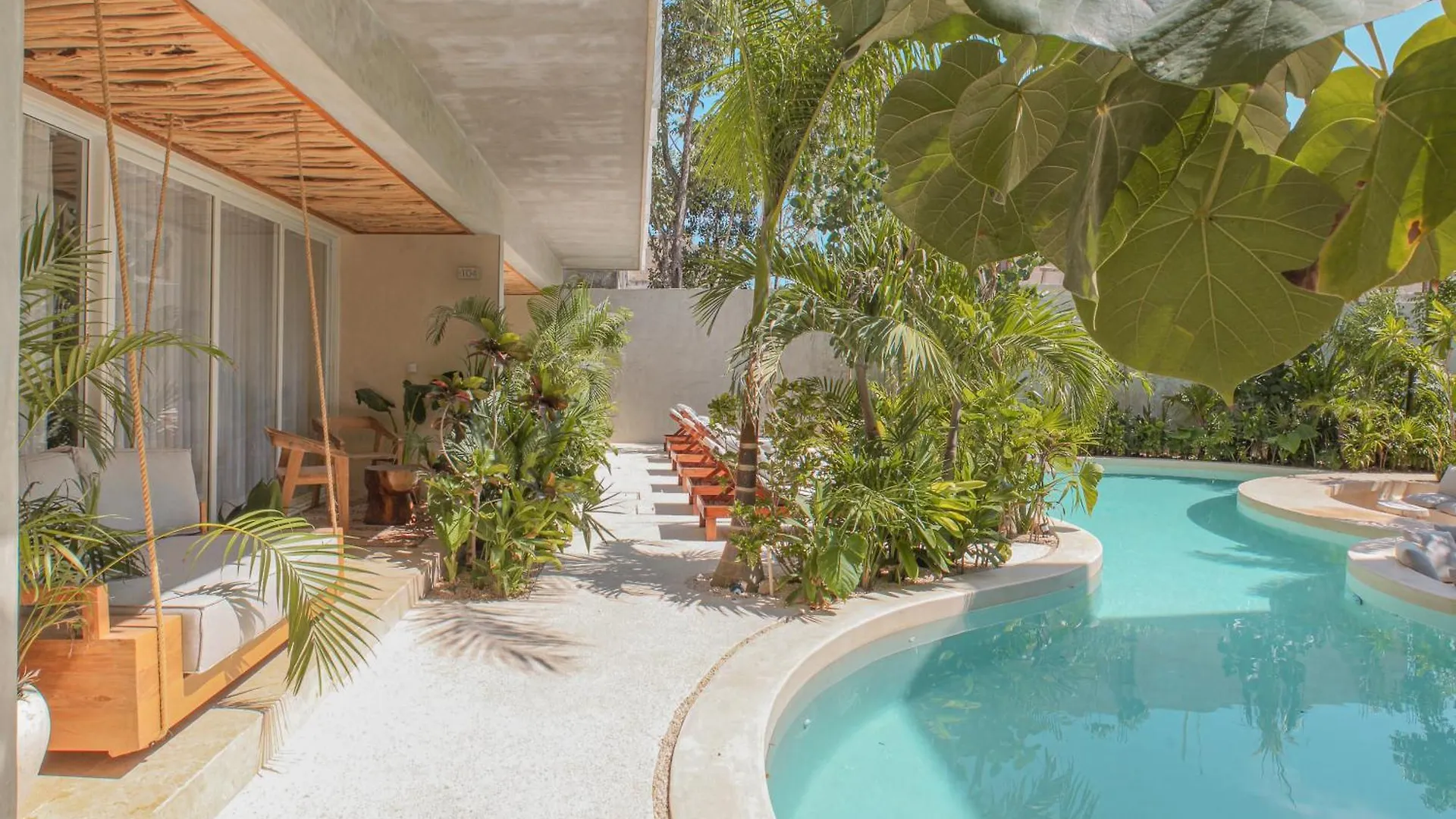 Отель Jungle Chic Тулум 5*,