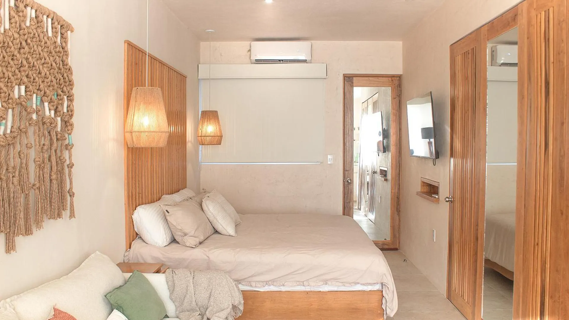 Отель Jungle Chic Тулум 5*,
