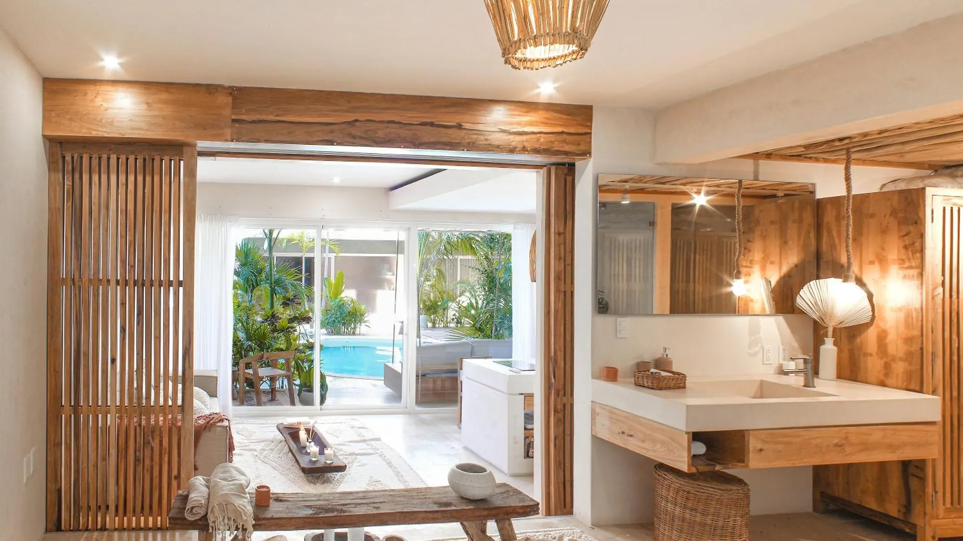 Jungle Chic Hotel Tulum 5*,  Mexico